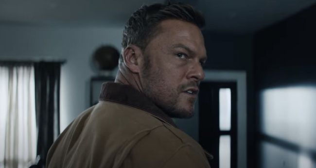 Czwarty sezon Reacher pojawi się w tym roku, według Alana Ritchsona