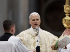 Papież Leon wzywa do odwagi w zakończeniu wojny na Ukrainie podczas Mszy wigilijnej (swojej pierwszej jako papież)