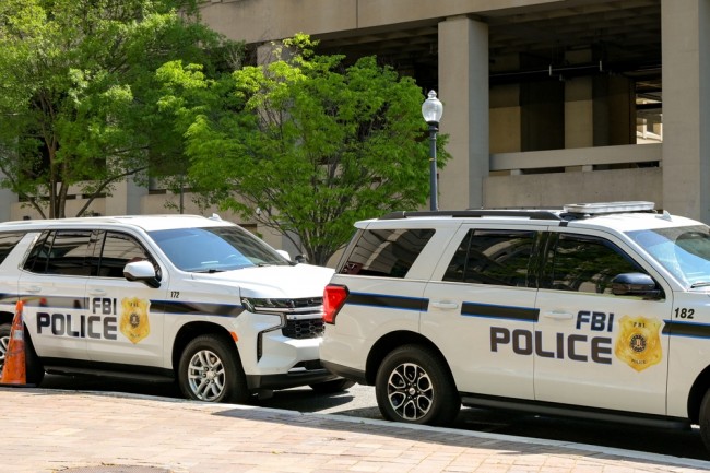 Dwóch mężczyzn oskarżonych o potencjalny atak terrorystyczny w Michigan w weekend Halloween