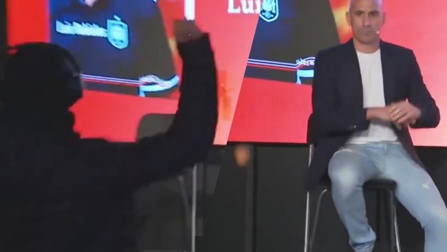 Skazany były prezes hiszpańskiej federacji piłkarskiej Luis Rubiales, cel "ataku jajkiem"